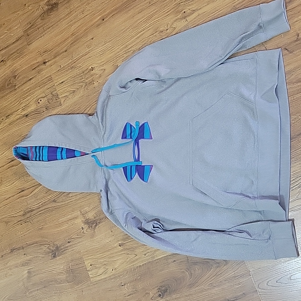 Under Armour hoodie